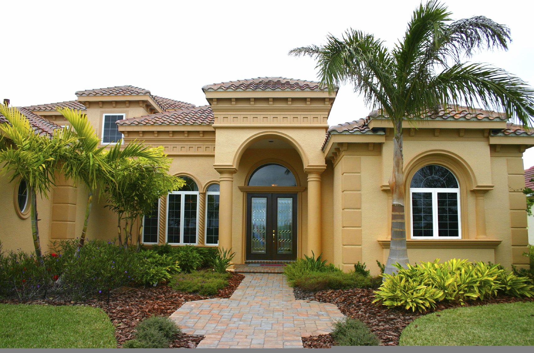 A 5,000 square foot Mediterranean custom home in Calabasas by Addition Building and Design